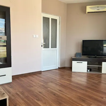 Happy 2 Apartment Burgas