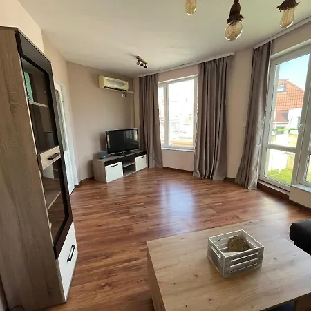 Apartment Happy 2