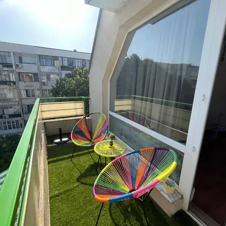 Happy 2 * בורגאס